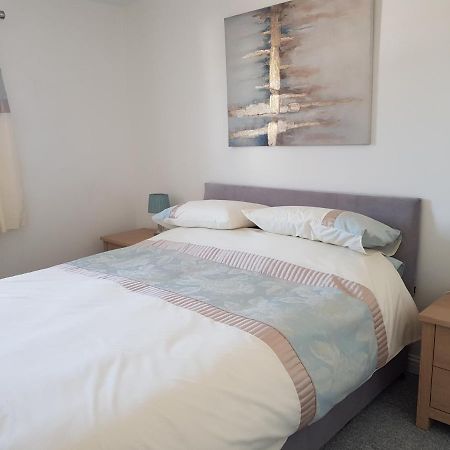 Charming 2-Bed House In Torquay Villa Екстериор снимка