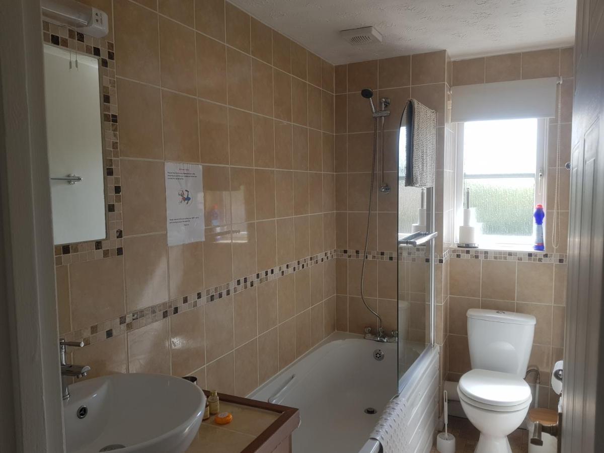 Charming 2-Bed House In Torquay Villa Екстериор снимка